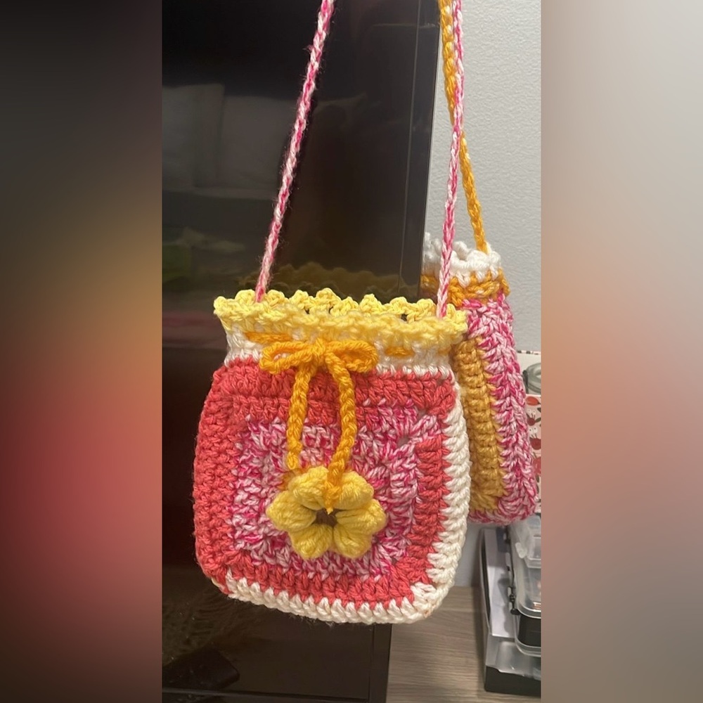 Small Handmade Crochet Bag. Perfect to carry phones! - Picture 2 of 5